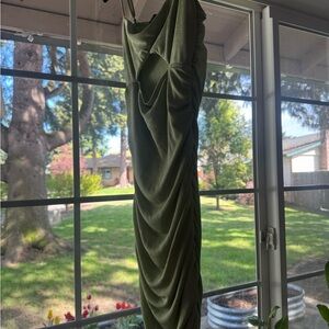 White Fox Boutique Green Keyhole Dress